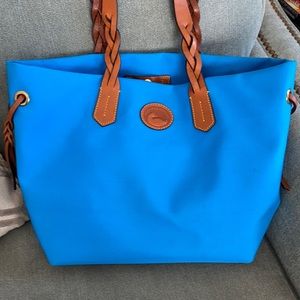 Dooney and Bourke Bag